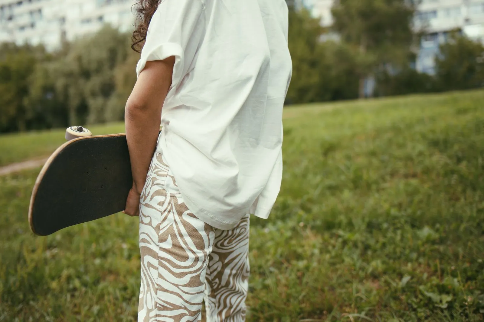 How to Choose a Skate T-Shirt Fit