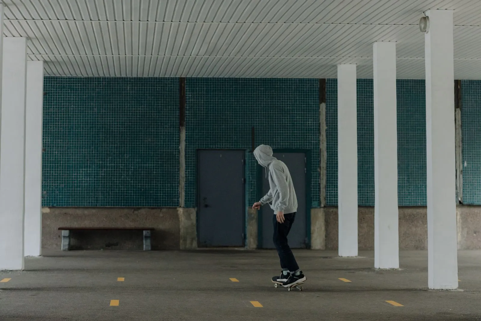 What to Wear for a Skateboarding Session